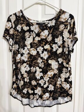 Alfani Black Short-Sleeve Floral Tee with White & Brown Blooms